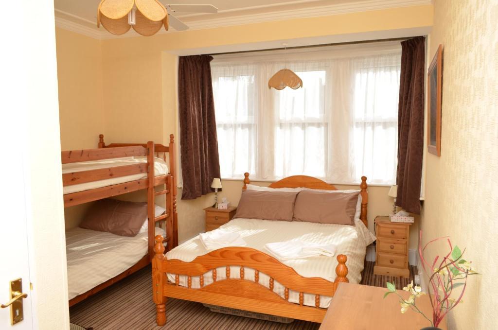 Chandos Premier Folkestone Cameră foto