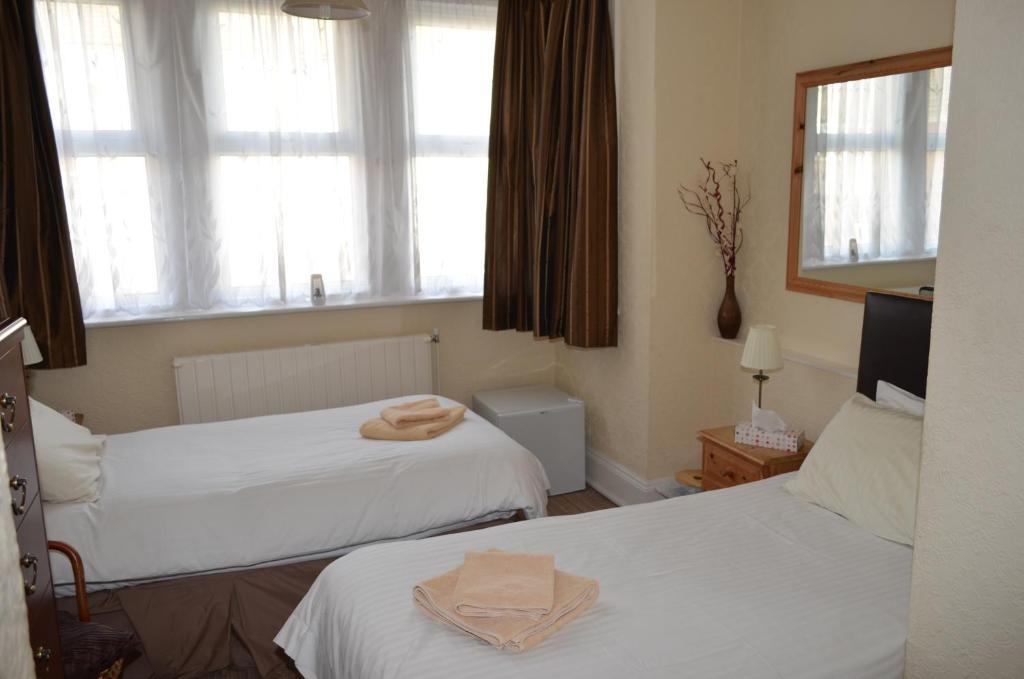 Chandos Premier Folkestone Cameră foto