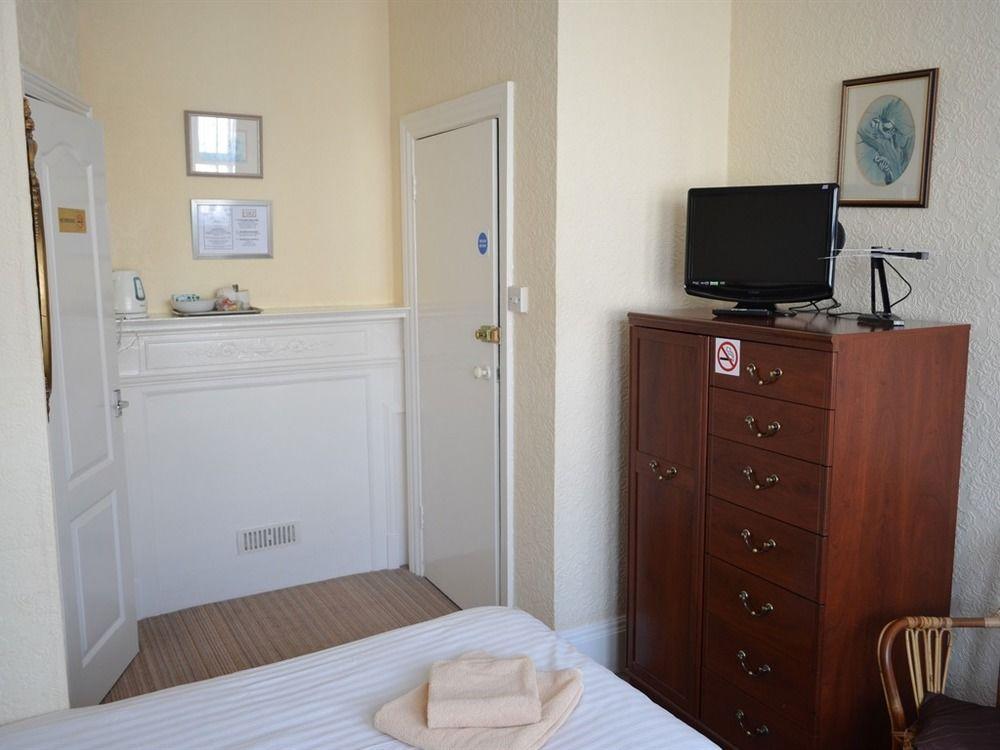 Chandos Premier Folkestone Exterior foto