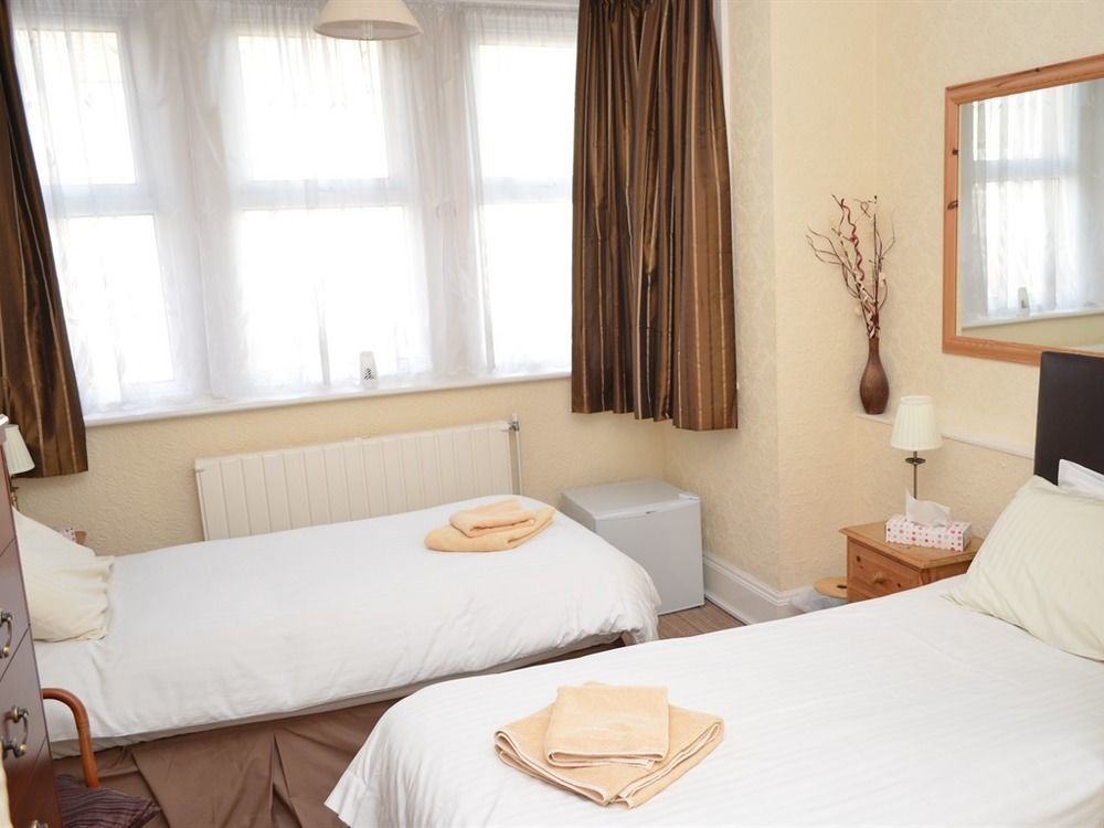 Chandos Premier Folkestone Exterior foto